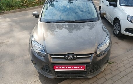 Ford Focus III, 2011 год, 815 000 рублей, 3 фотография