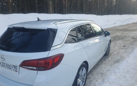 Opel Astra K, 2019 год, 1 630 000 рублей, 5 фотография