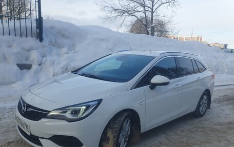 Opel Astra K, 2019 год, 1 630 000 рублей, 8 фотография