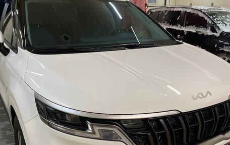 KIA Carnival, 2021 год, 3 700 000 рублей, 2 фотография