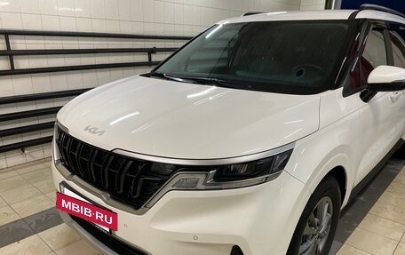 KIA Carnival, 2021 год, 3 700 000 рублей, 4 фотография