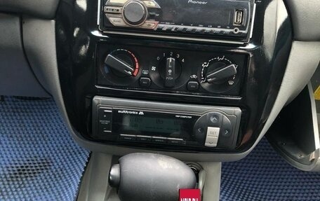 Mitsubishi Galant VIII, 2003 год, 295 000 рублей, 2 фотография