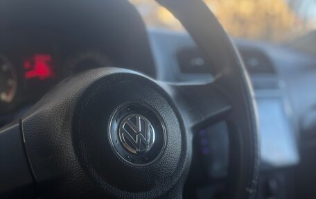 Volkswagen Polo VI (EU Market), 2012 год, 900 000 рублей, 9 фотография