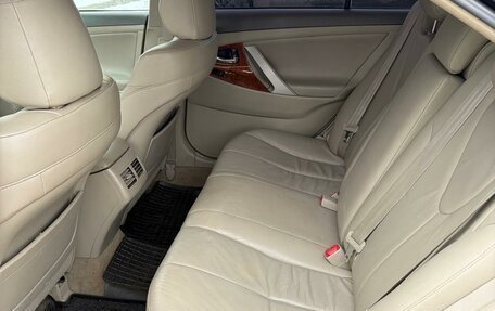 Toyota Camry, 2011 год, 1 300 000 рублей, 15 фотография