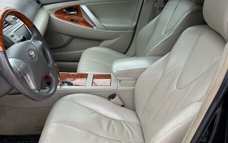 Toyota Camry, 2011 год, 1 300 000 рублей, 17 фотография