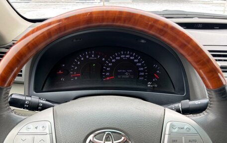 Toyota Camry, 2011 год, 1 300 000 рублей, 19 фотография