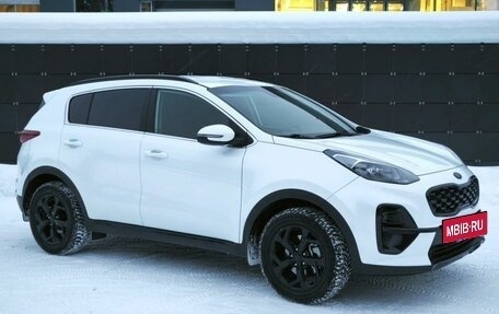 KIA Sportage IV рестайлинг, 2021 год, 2 762 000 рублей, 3 фотография