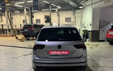 Volkswagen Tiguan II, 2019 год, 3 350 000 рублей, 2 фотография