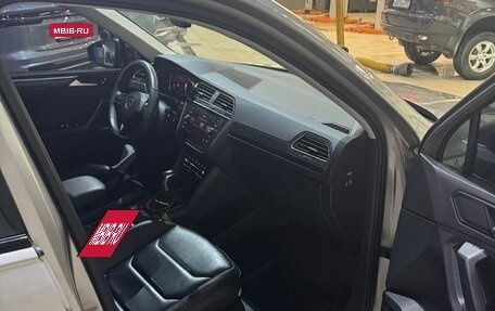 Volkswagen Tiguan II, 2019 год, 3 350 000 рублей, 6 фотография