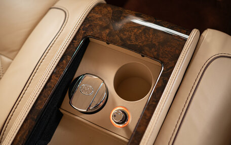 Bentley Brooklands II, 2008 год, 19 990 000 рублей, 26 фотография