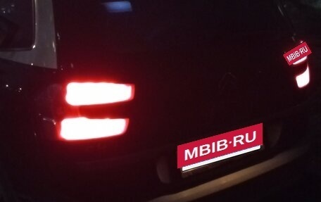 Citroen C4 Picasso II рестайлинг, 2017 год, 1 225 000 рублей, 9 фотография