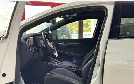 Volkswagen Golf VIII, 2022 год, 2 135 000 рублей, 8 фотография