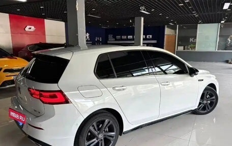 Volkswagen Golf VIII, 2022 год, 2 135 000 рублей, 5 фотография