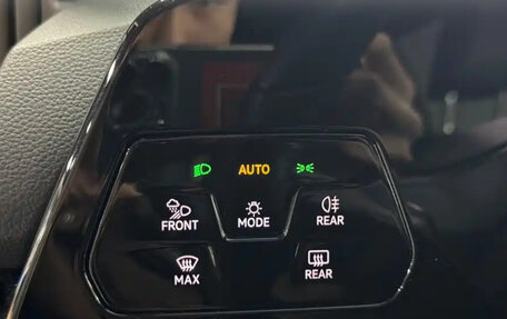 Volkswagen Golf VIII, 2022 год, 2 135 000 рублей, 13 фотография