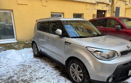 KIA Soul II рестайлинг, 2015 год, 1 200 000 рублей, 2 фотография
