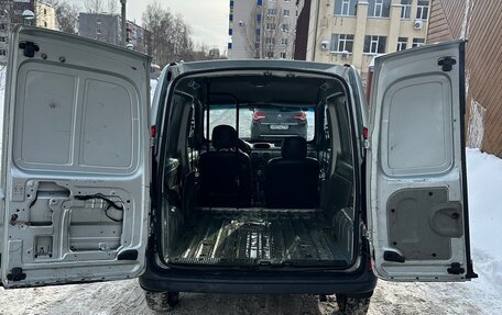 Renault Kangoo II рестайлинг, 2008 год, 400 000 рублей, 4 фотография