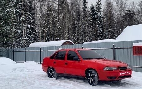 Daewoo Nexia I рестайлинг, 2008 год, 300 000 рублей, 2 фотография