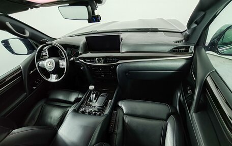 Lexus LX III, 2018 год, 6 600 000 рублей, 11 фотография