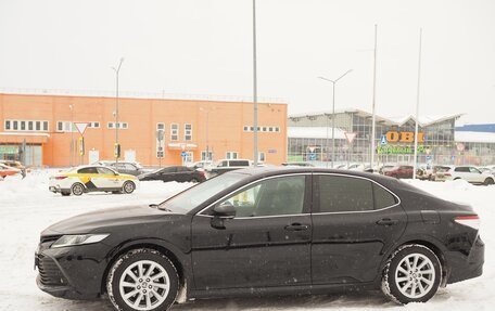 Toyota Camry, 2020 год, 2 310 000 рублей, 10 фотография