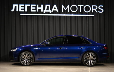 Audi A4, 2018 год, 1 990 000 рублей, 6 фотография