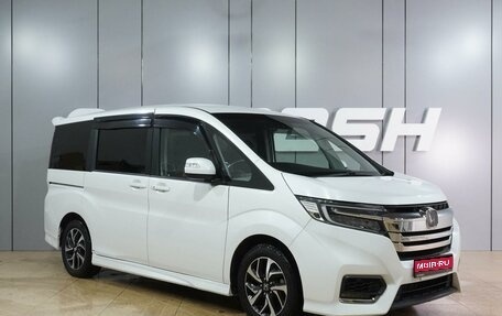 Honda Stepwgn IV, 2018 год, 2 649 000 рублей, 1 фотография