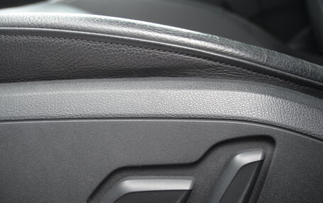 Audi A4, 2018 год, 1 990 000 рублей, 22 фотография