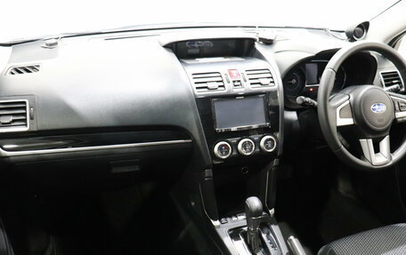 Subaru Forester, 2016 год, 1 890 000 рублей, 15 фотография