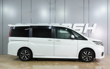 Honda Stepwgn IV, 2018 год, 2 649 000 рублей, 5 фотография