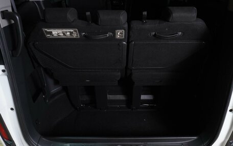 Honda Stepwgn IV, 2018 год, 2 649 000 рублей, 26 фотография