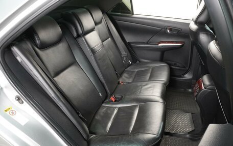 Toyota Camry, 2011 год, 1 560 000 рублей, 7 фотография