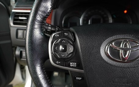 Toyota Camry, 2011 год, 1 560 000 рублей, 26 фотография