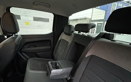 Volkswagen Amarok, 2025 год, 8 170 000 рублей, 13 фотография