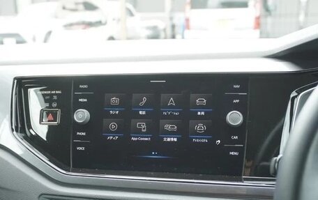 Volkswagen Polo VI (EU Market), 2021 год, 900 000 рублей, 19 фотография