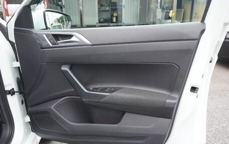 Volkswagen Polo VI (EU Market), 2021 год, 900 000 рублей, 30 фотография