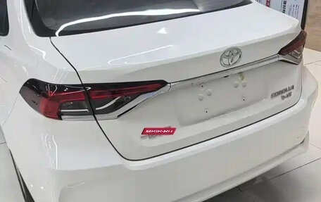 Toyota Corolla, 2025 год, 1 950 000 рублей, 5 фотография