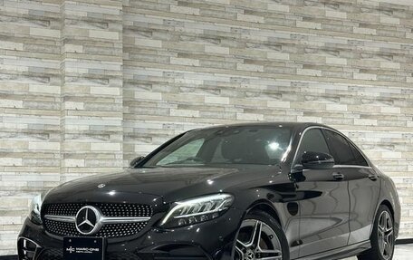 Mercedes-Benz C-Класс, 2019 год, 1 960 000 рублей, 1 фотография