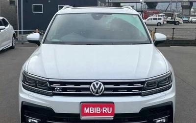 Volkswagen Tiguan II, 2018 год, 2 250 000 рублей, 1 фотография