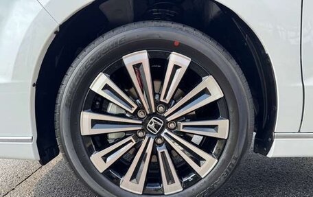 Honda Stepwgn, 2023 год, 2 340 000 рублей, 9 фотография