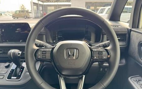 Honda Stepwgn, 2023 год, 2 340 000 рублей, 19 фотография