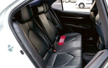 Toyota Camry, 2020 год, 3 700 000 рублей, 7 фотография