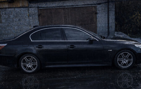 BMW 5 серия, 2008 год, 1 100 000 рублей, 3 фотография