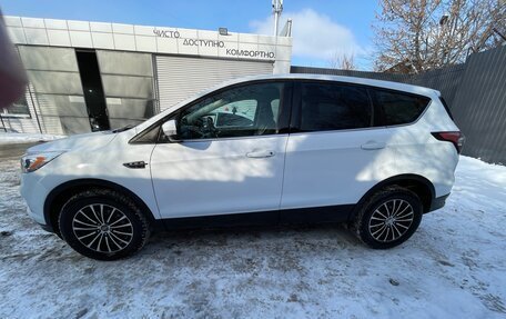 Ford Kuga III, 2017 год, 1 900 000 рублей, 3 фотография