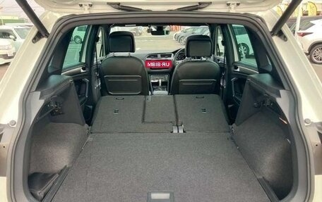 Volkswagen Tiguan II, 2018 год, 2 250 000 рублей, 33 фотография