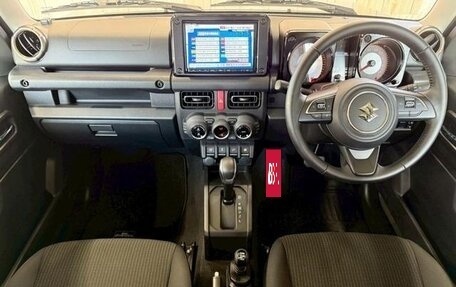 Suzuki Jimny, 2021 год, 1 850 000 рублей, 7 фотография