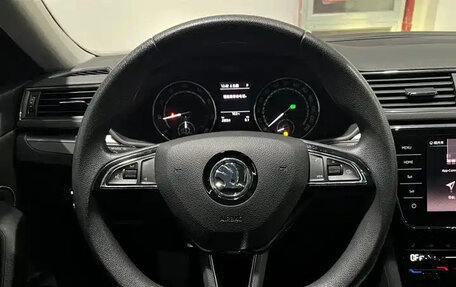 Skoda Superb III рестайлинг, 2022 год, 2 378 900 рублей, 7 фотография