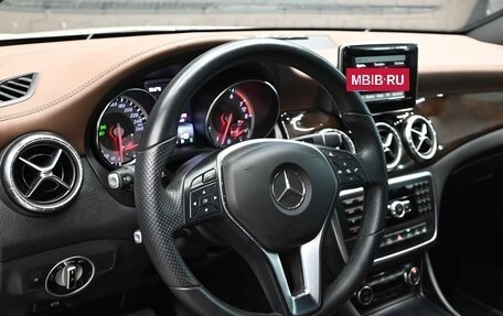 Mercedes-Benz CLA, 2014 год, 2 210 000 рублей, 14 фотография