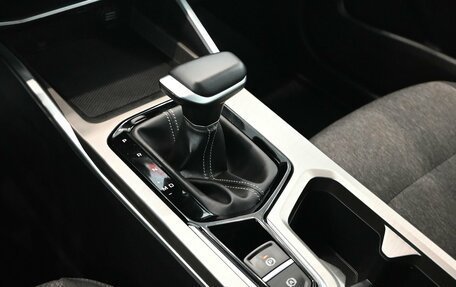 Geely Emgrand, 2024 год, 1 980 000 рублей, 17 фотография