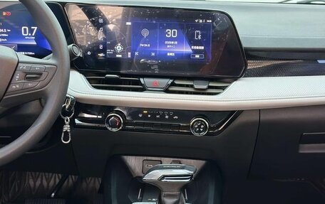 Chevrolet Monza, 2022 год, 1 050 000 рублей, 16 фотография