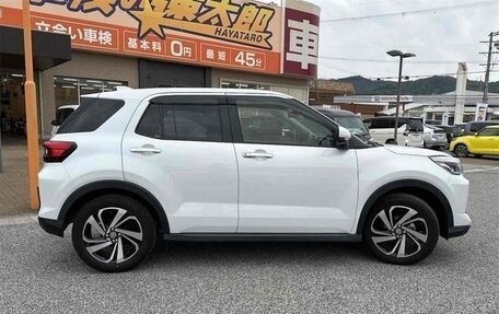 Toyota Raize I, 2022 год, 1 440 000 рублей, 4 фотография