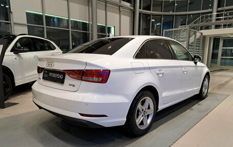 Audi A3, 2017 год, 1 988 000 рублей, 5 фотография